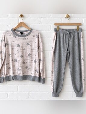 Splendid Women’s Pajama Lounge Set Medium Pink Gray Star Print Joggers & Top